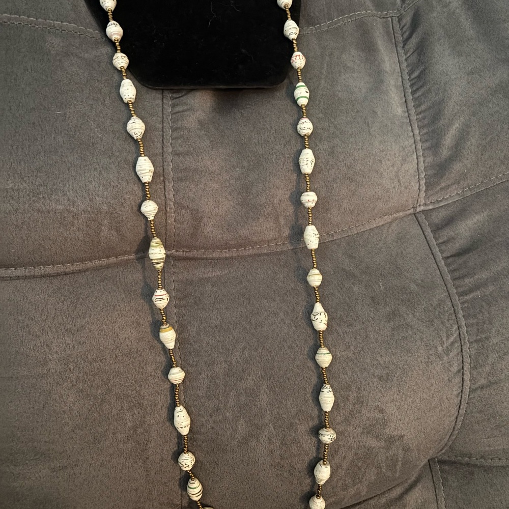 Elegant Beaded Necklace. New handmade in Rwanda